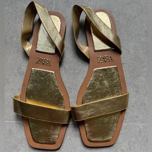 Zara |  Metallic Gold Flat Sandals